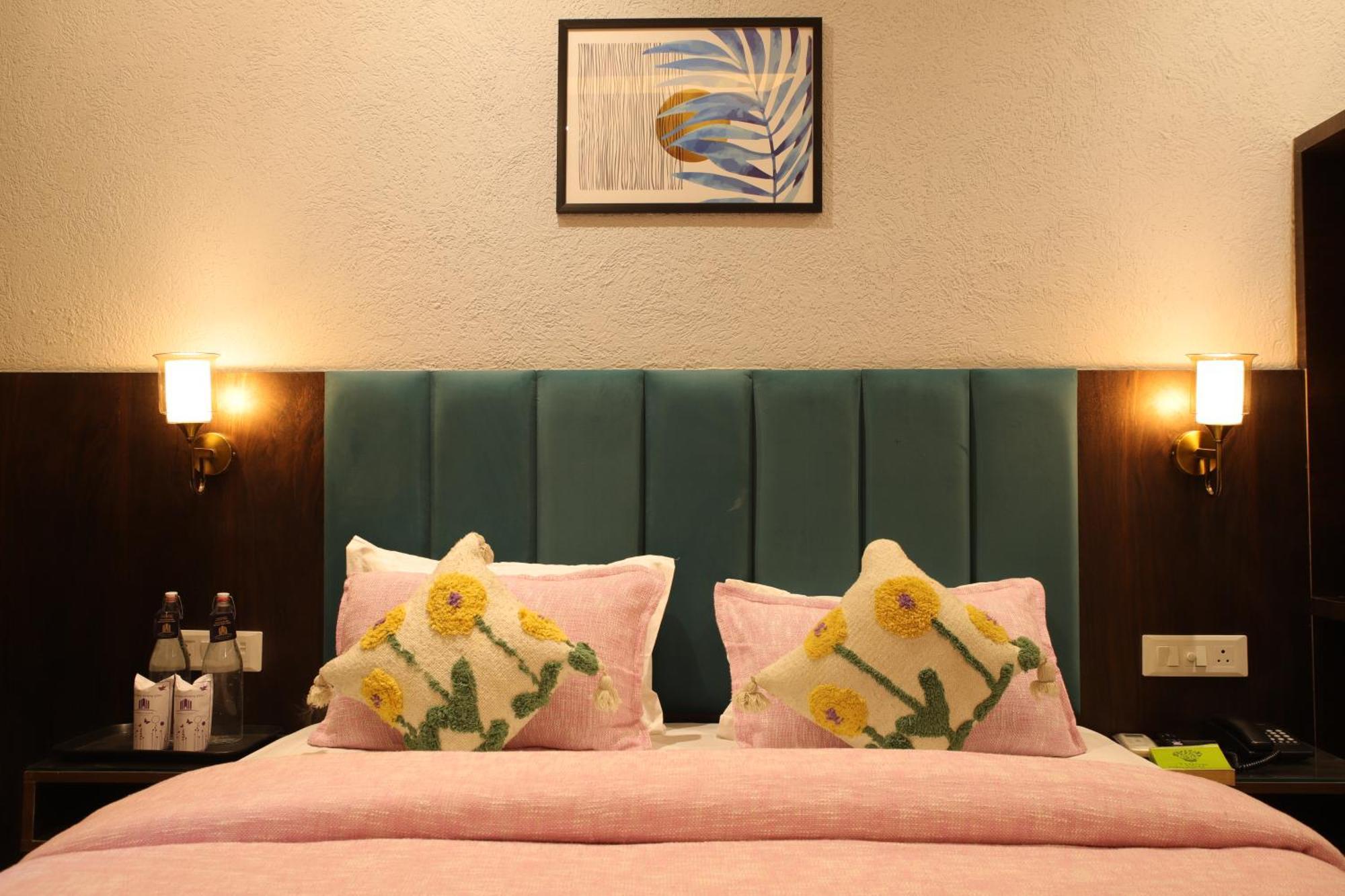 Perfectstayz Laxmi Heritage Rishikesh Room photo