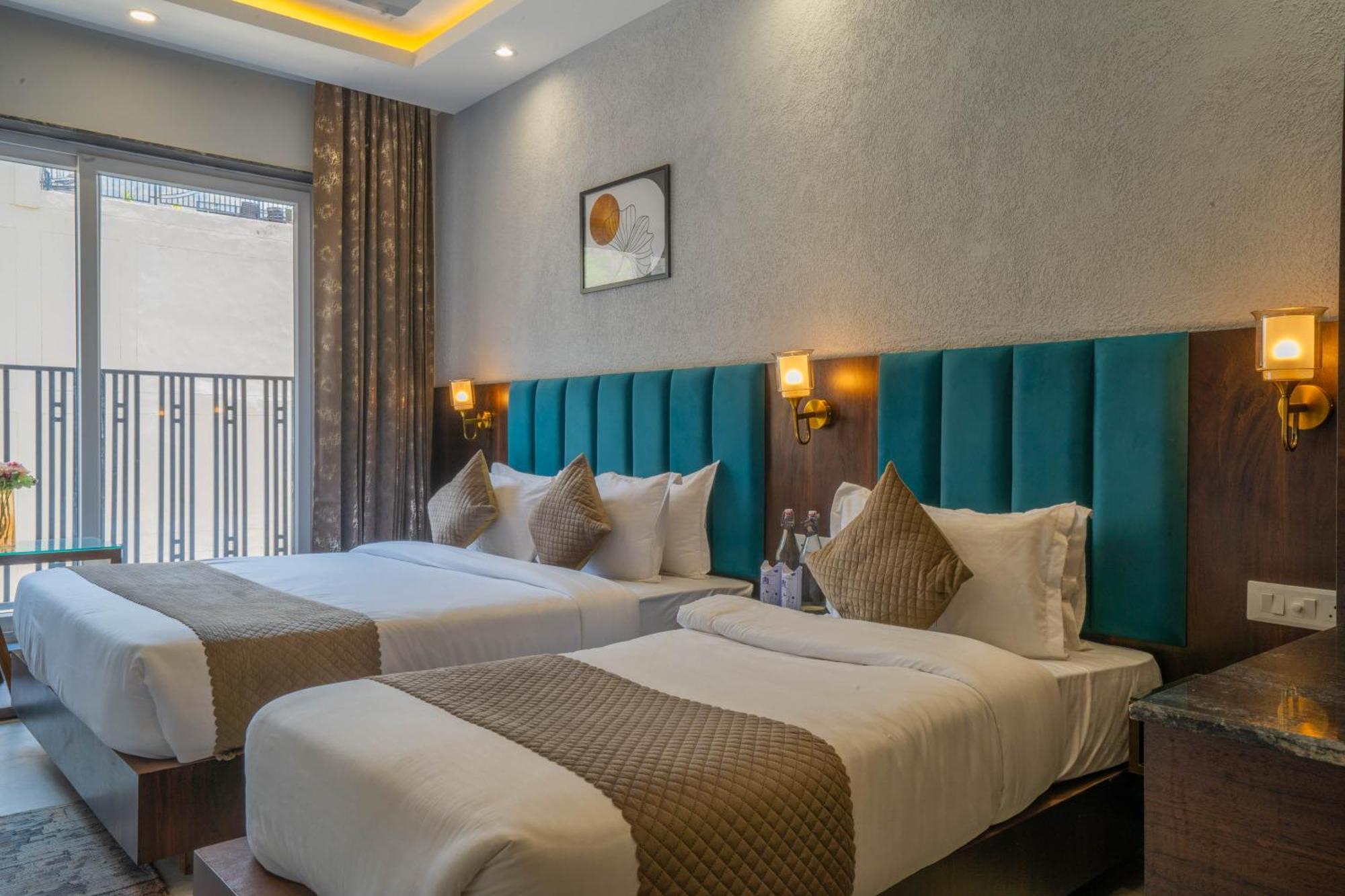 Perfectstayz Laxmi Heritage Rishikesh Room photo
